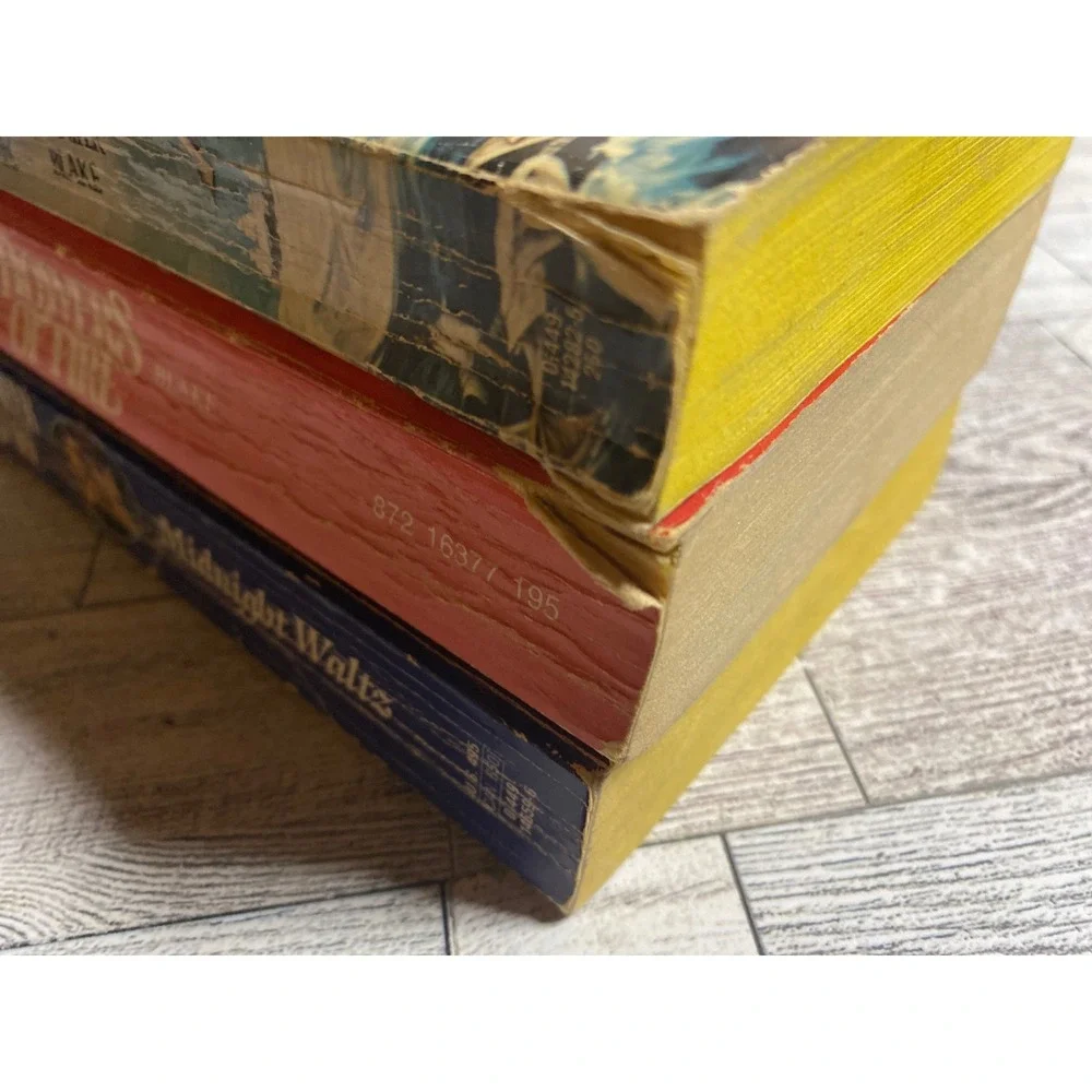Blake Romance Novels Lot of 3 Storm‎ Splendor Flowers of Fire Midnight Waltz